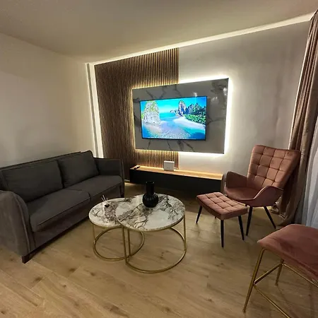 Cozy Mood By Little Helen Apartment Peraía