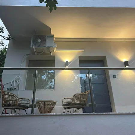 Cozy Mood By Little Helen Apartament Peraía